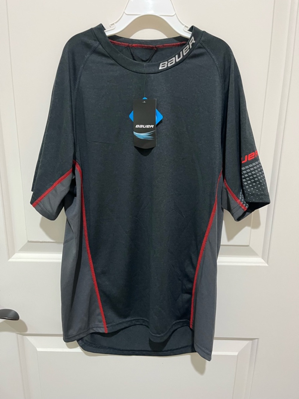 NWT Bauer Black and White Hockey Fit Youth L - Picture 2 of 9